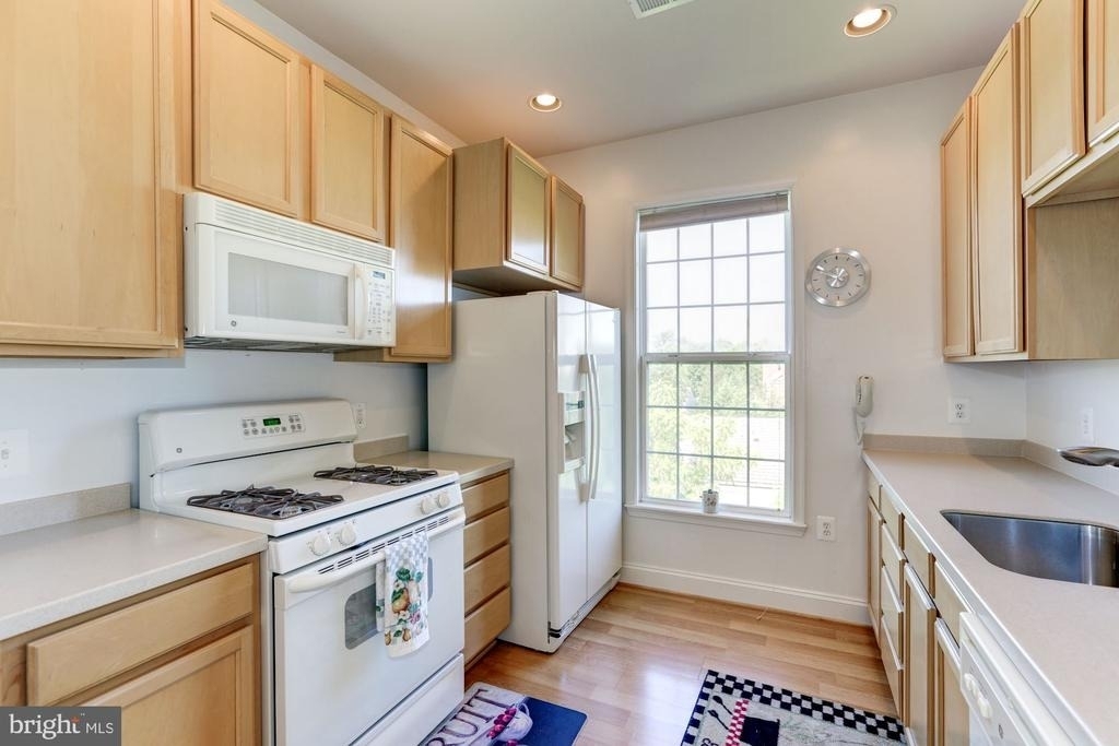 11924 Darnestown Road - Photo 15