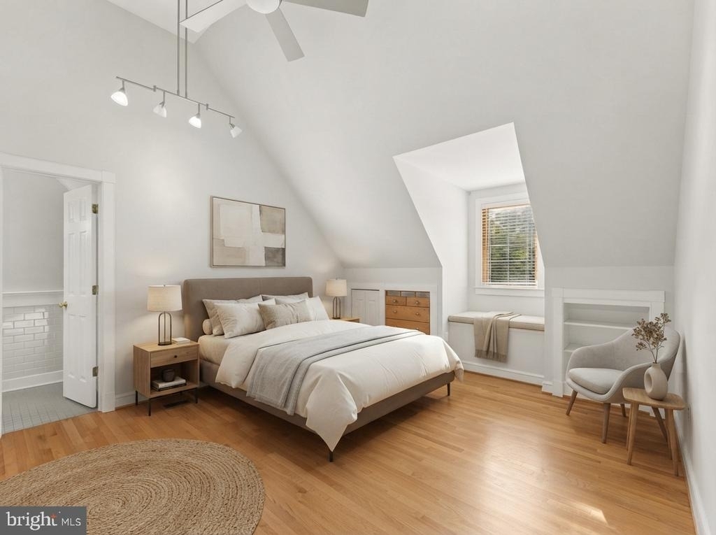 101 Charles Street - Photo 19