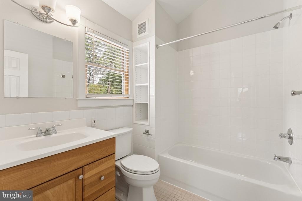 101 Charles Street - Photo 28