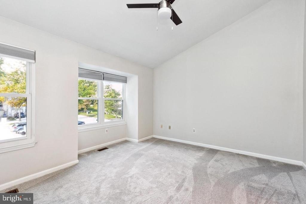 9525 Clocktower Lane - Photo 7