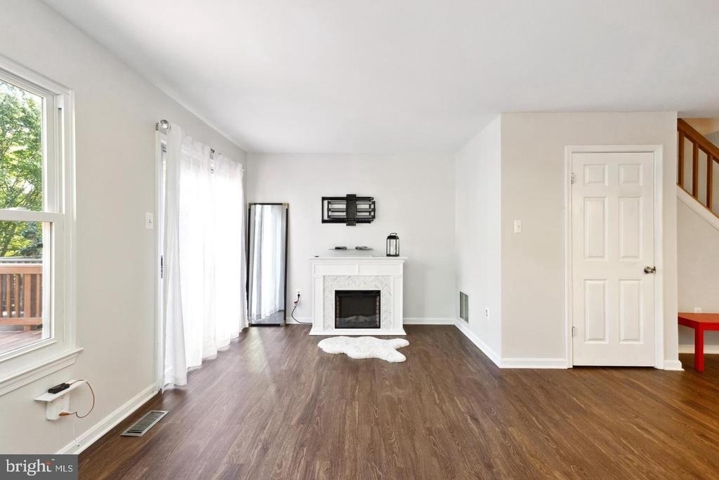 9525 Clocktower Lane - Photo 6
