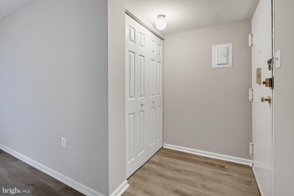 5247 W Running Brook Road - Photo 10