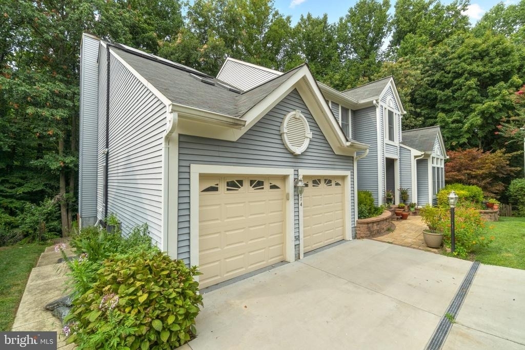 6874 Caravan Court - Photo 1