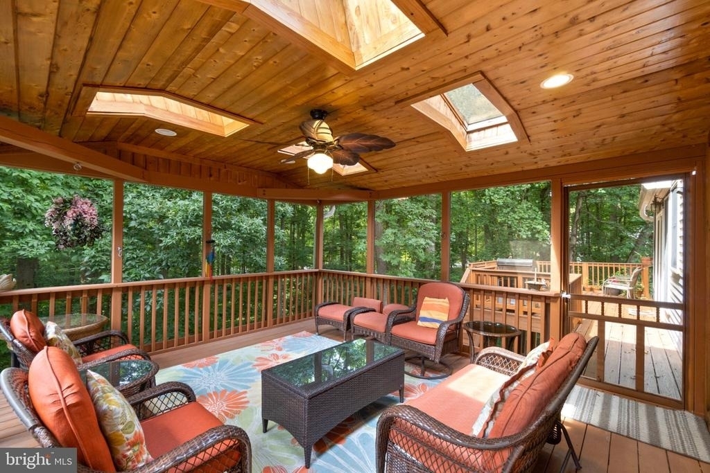 6874 Caravan Court - Photo 49