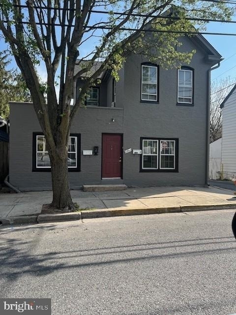 100 E 6th Street - Photo 0