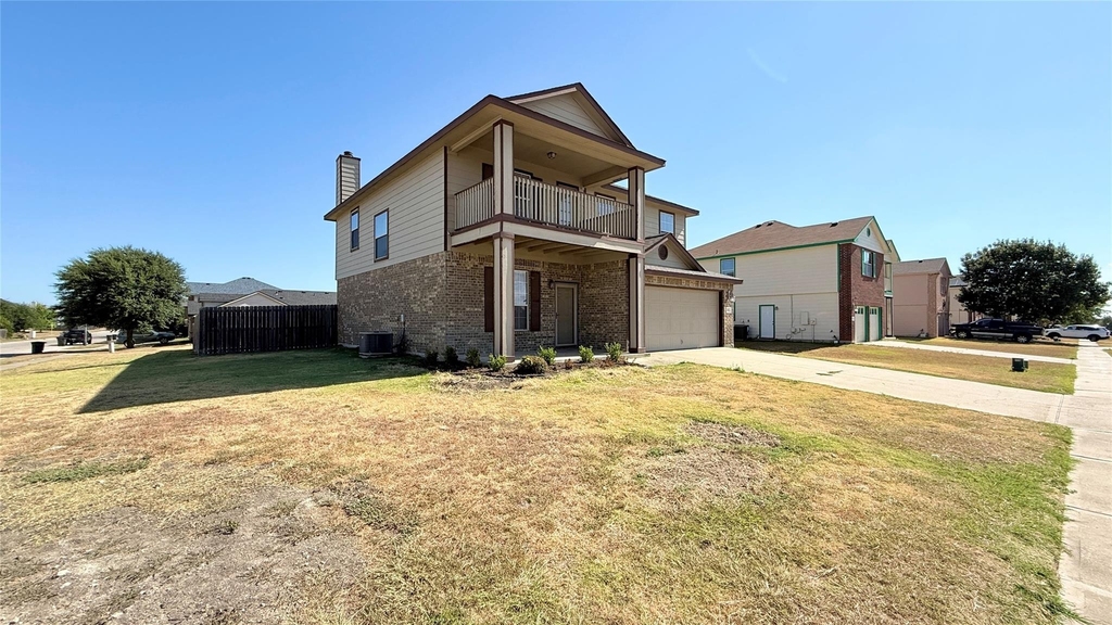 511 Taurus Dr - Photo 0