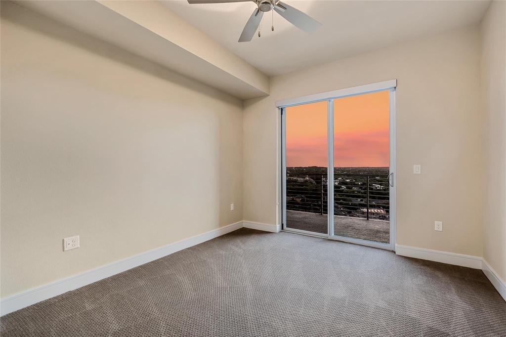 214 Barton Springs Rd - Photo 11