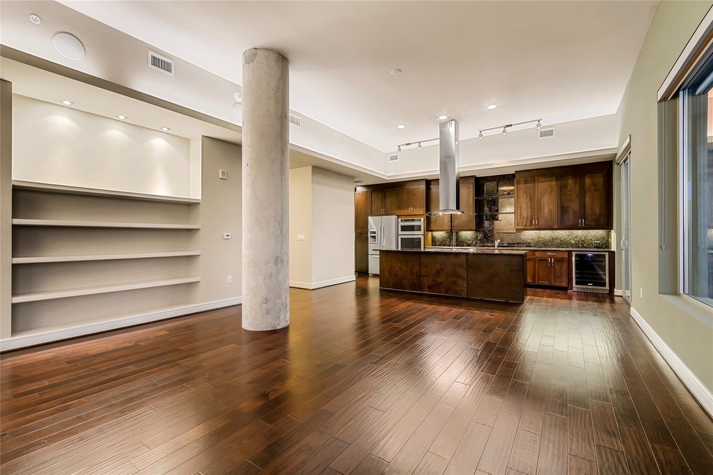 214 Barton Springs Rd - Photo 6