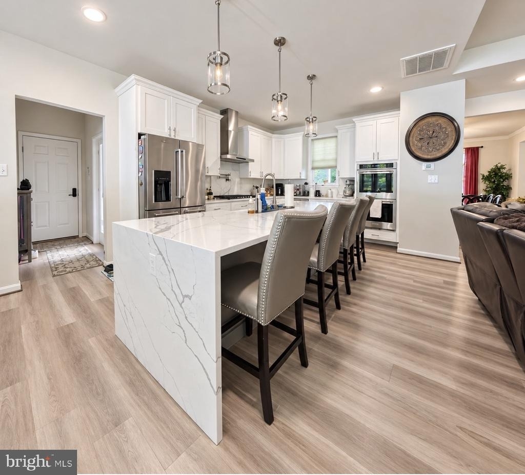 7693 Weatherly Place - Photo 14