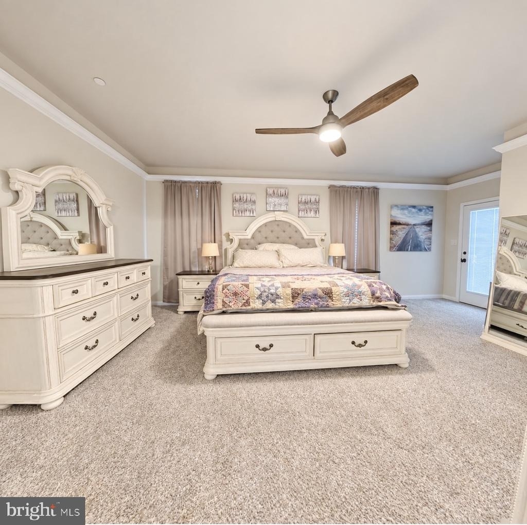 7693 Weatherly Place - Photo 32