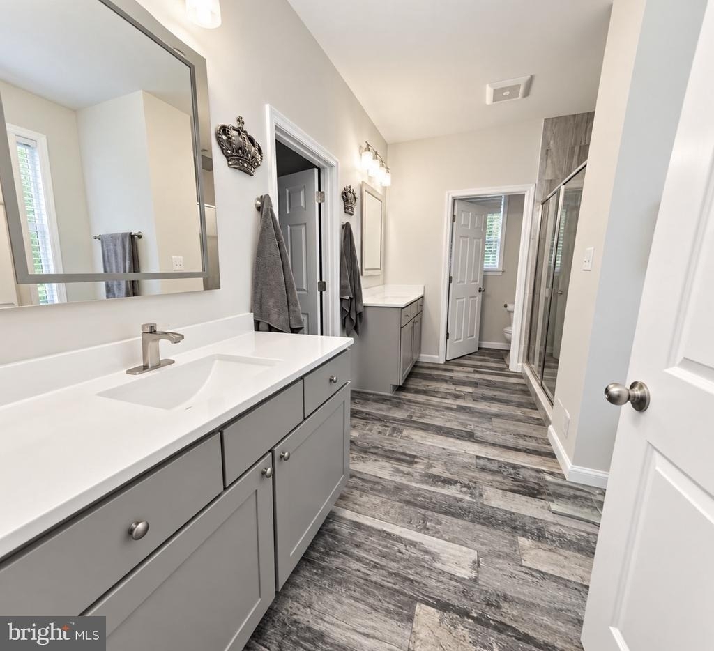 7693 Weatherly Place - Photo 19