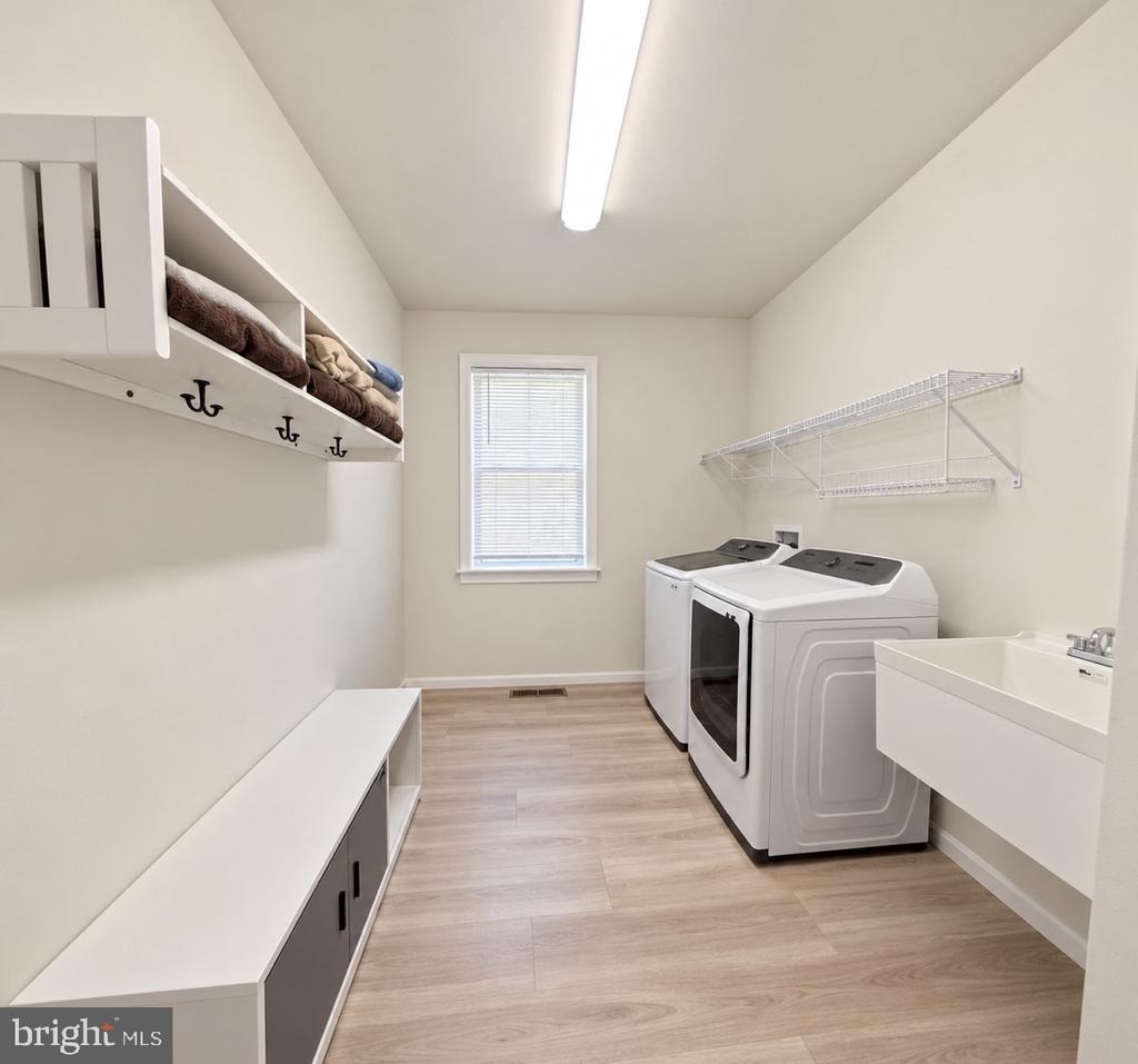 7693 Weatherly Place - Photo 28