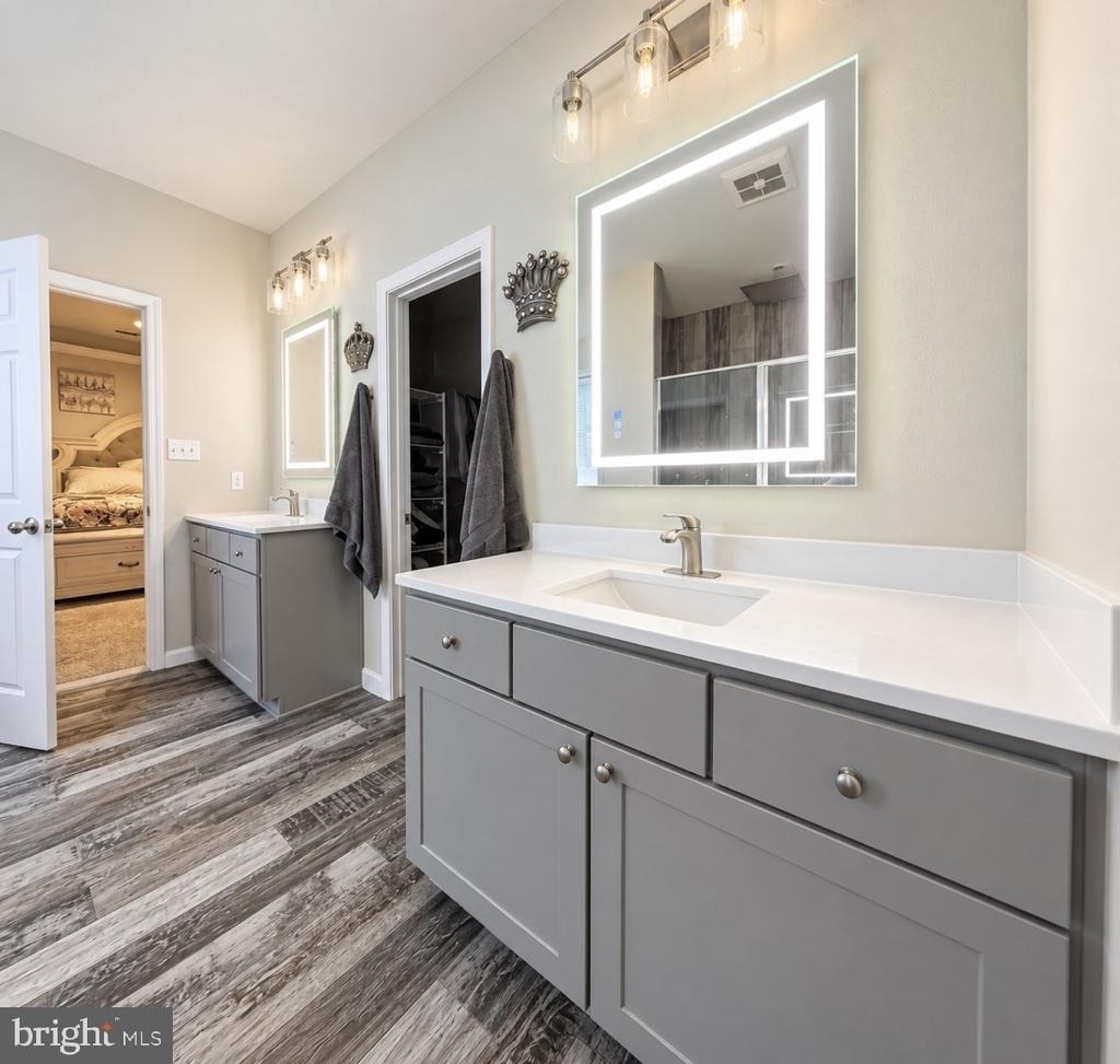 7693 Weatherly Place - Photo 24