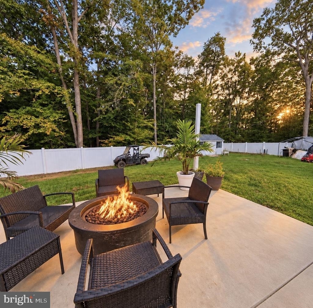 7693 Weatherly Place - Photo 55
