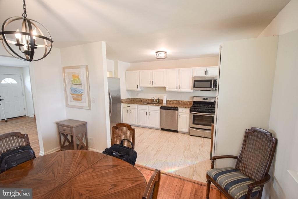 5644 Leiden Road - Photo 6