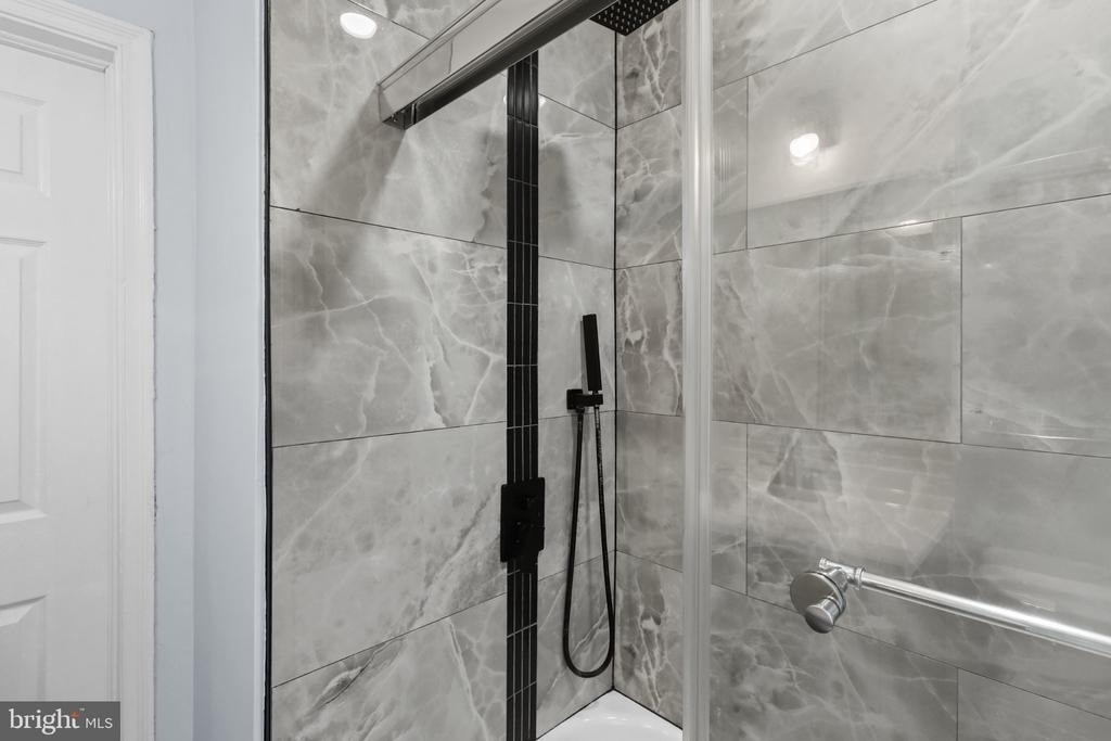 4225 Cardwell Avenue - Photo 23