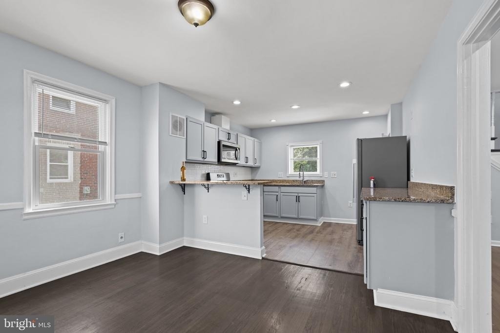 4225 Cardwell Avenue - Photo 10