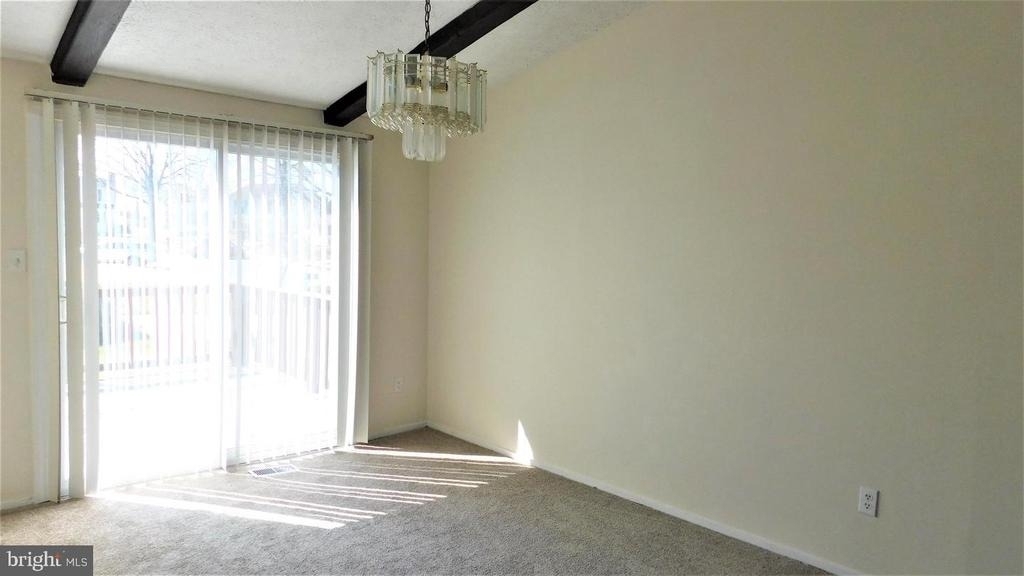 8627 Saxon Circle - Photo 3