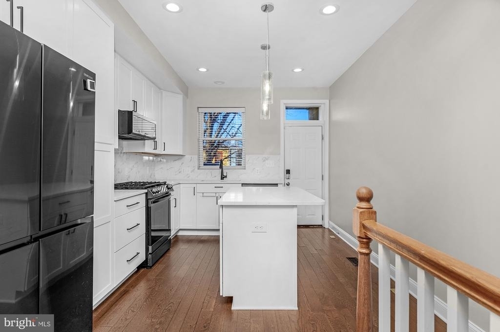 620 S Newkirk Street - Photo 7