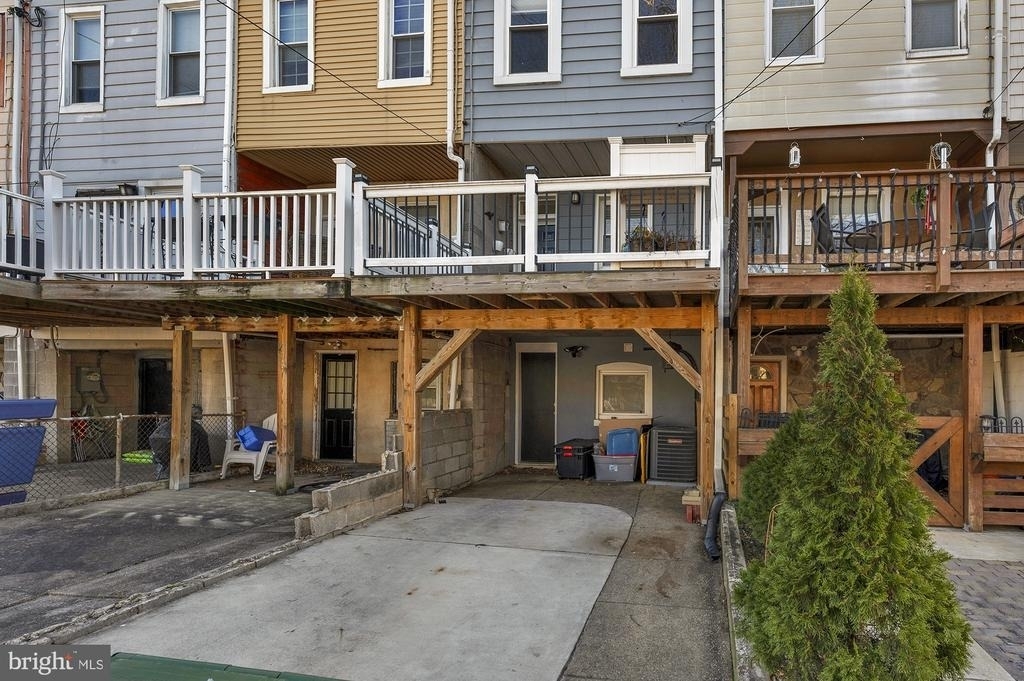 620 S Newkirk Street - Photo 21