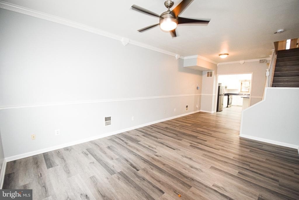 3606 Hudson Street - Photo 1
