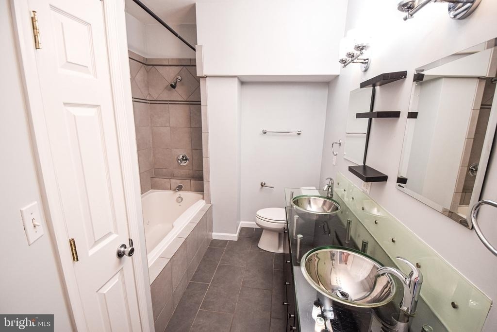 3606 Hudson Street - Photo 11