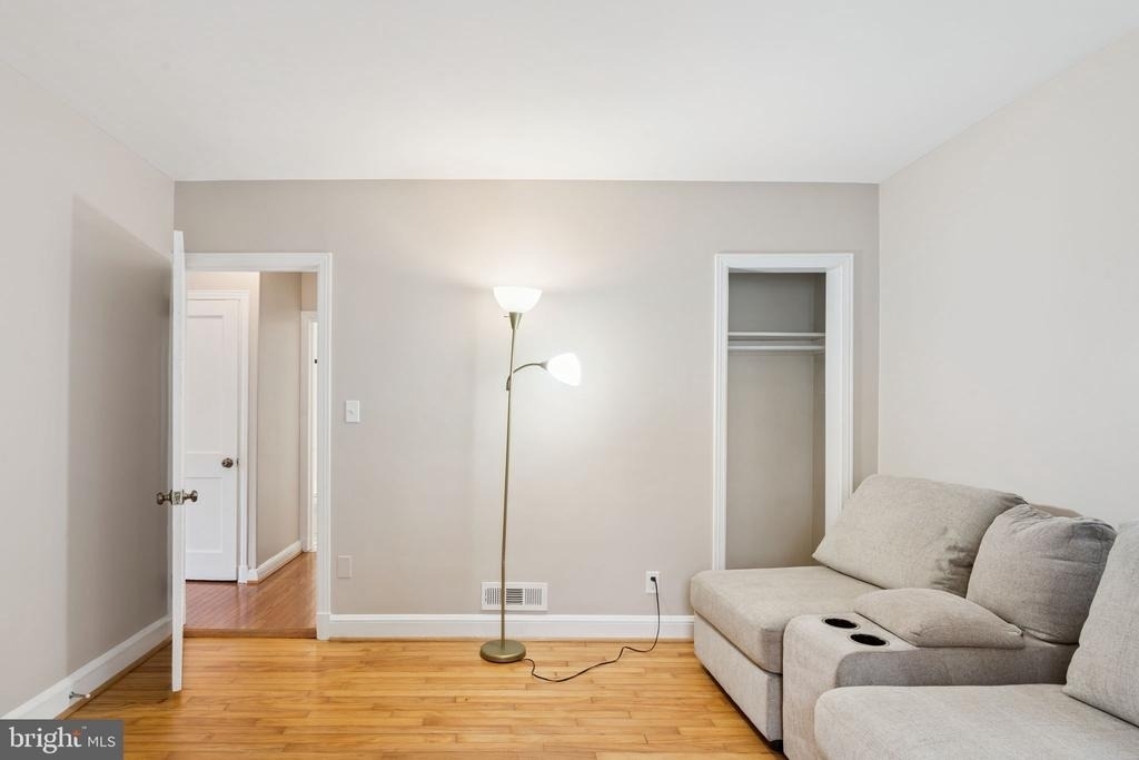 6226 Woodcrest Avenue - Photo 20