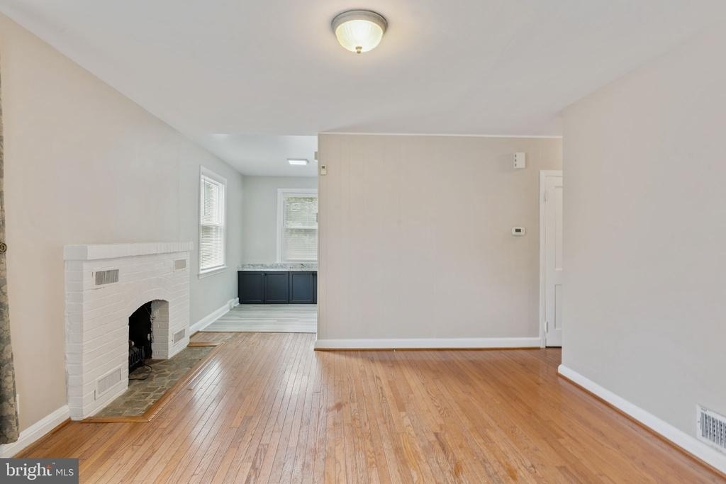 6226 Woodcrest Avenue - Photo 10