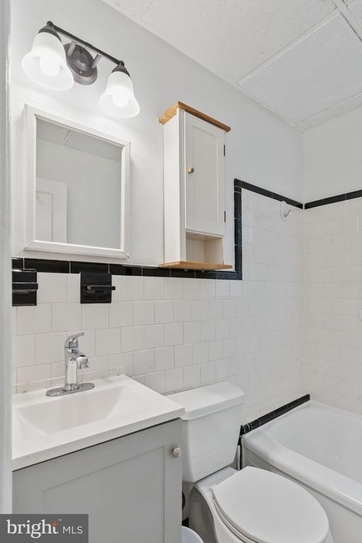 6226 Woodcrest Avenue - Photo 25