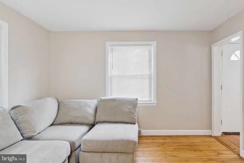 6226 Woodcrest Avenue - Photo 17