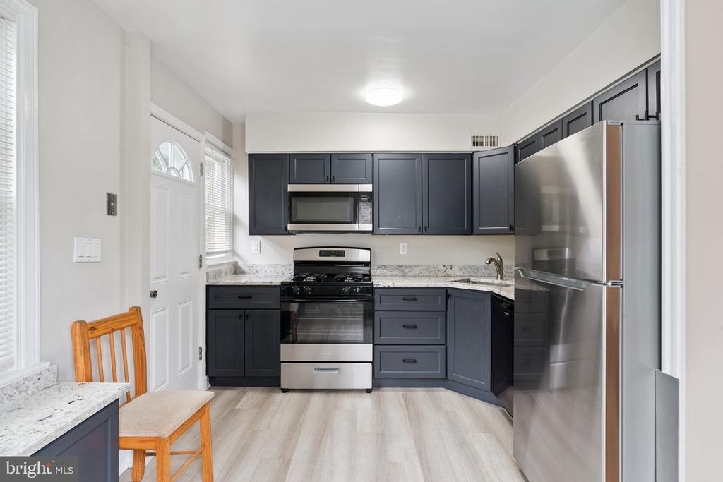 6226 Woodcrest Avenue - Photo 15