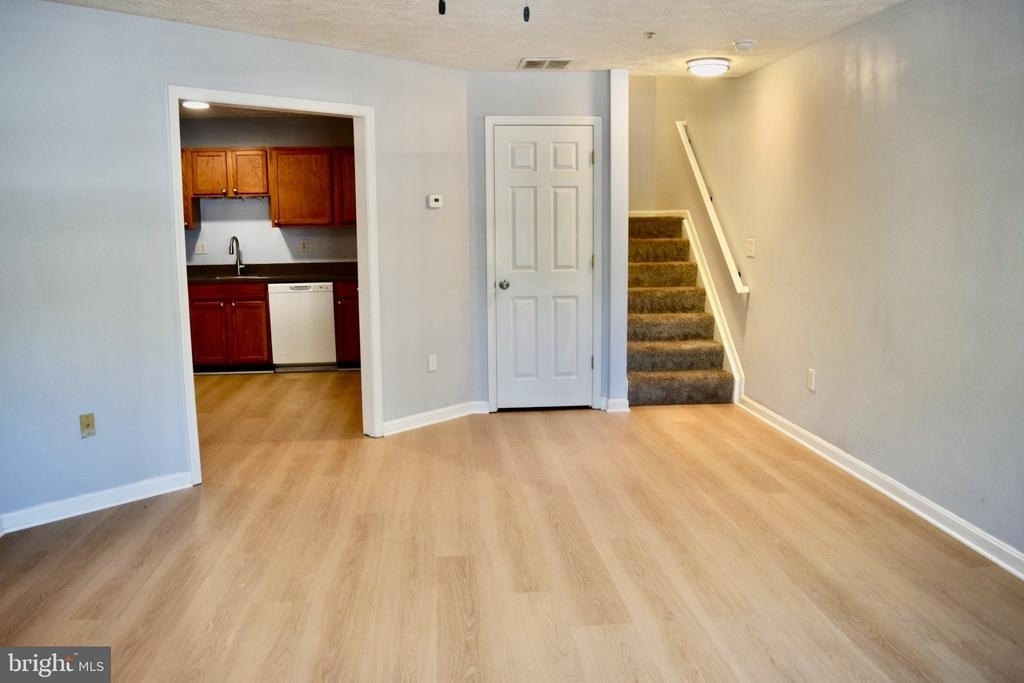 40 Ironstone Court - Photo 2