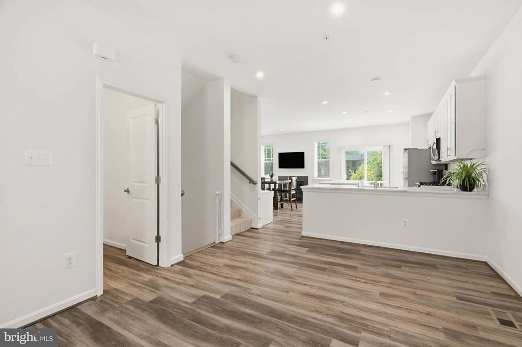 205 Jenkins Way - Photo 7