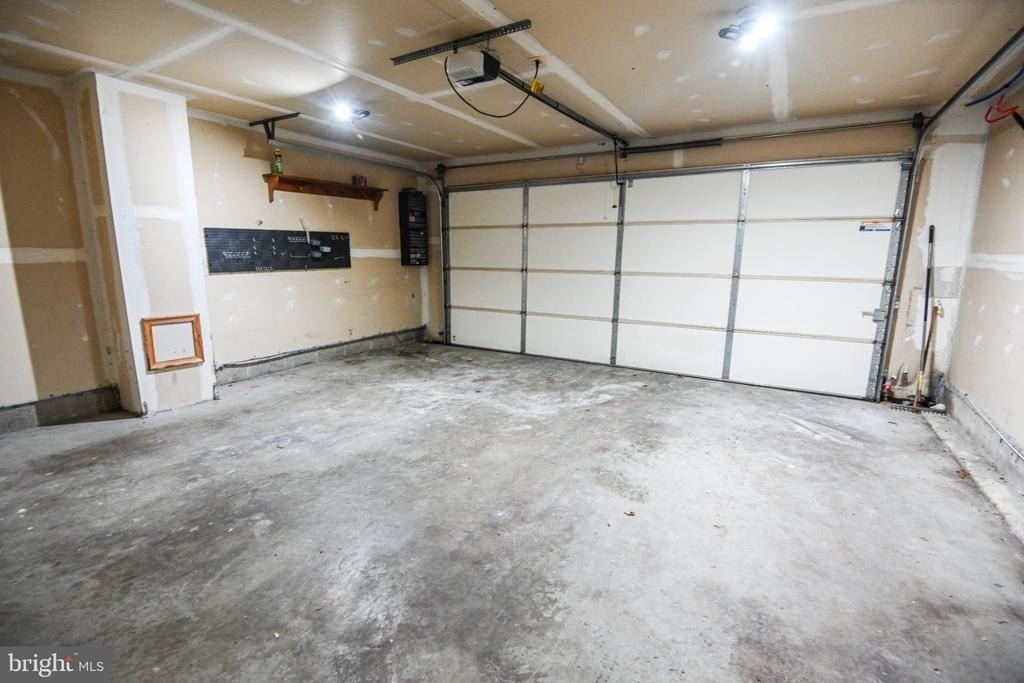 6503 Polynesian Lane - Photo 34
