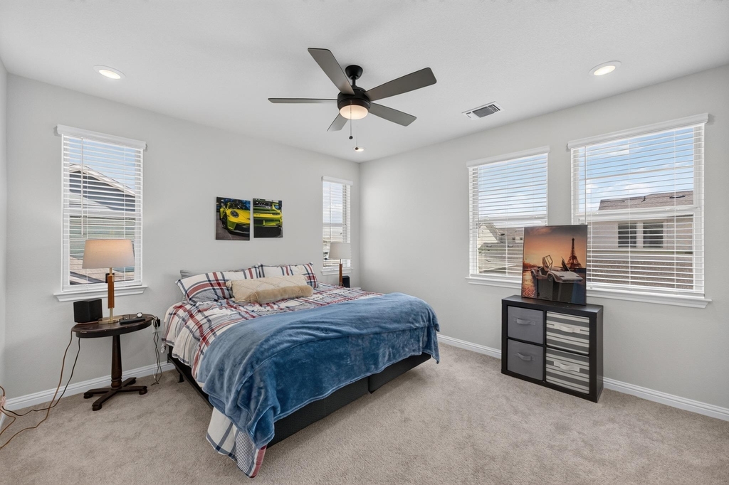 9105 Hamadryas Dr - Photo 13