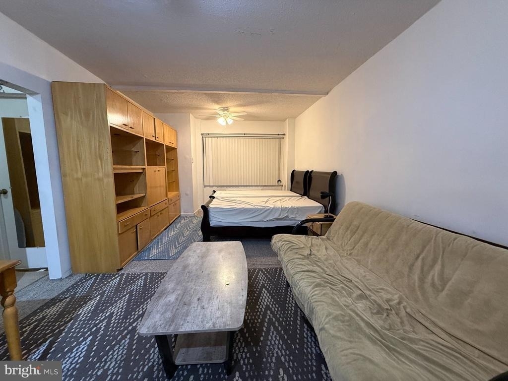 2141 Nw I Street Nw - Photo 0