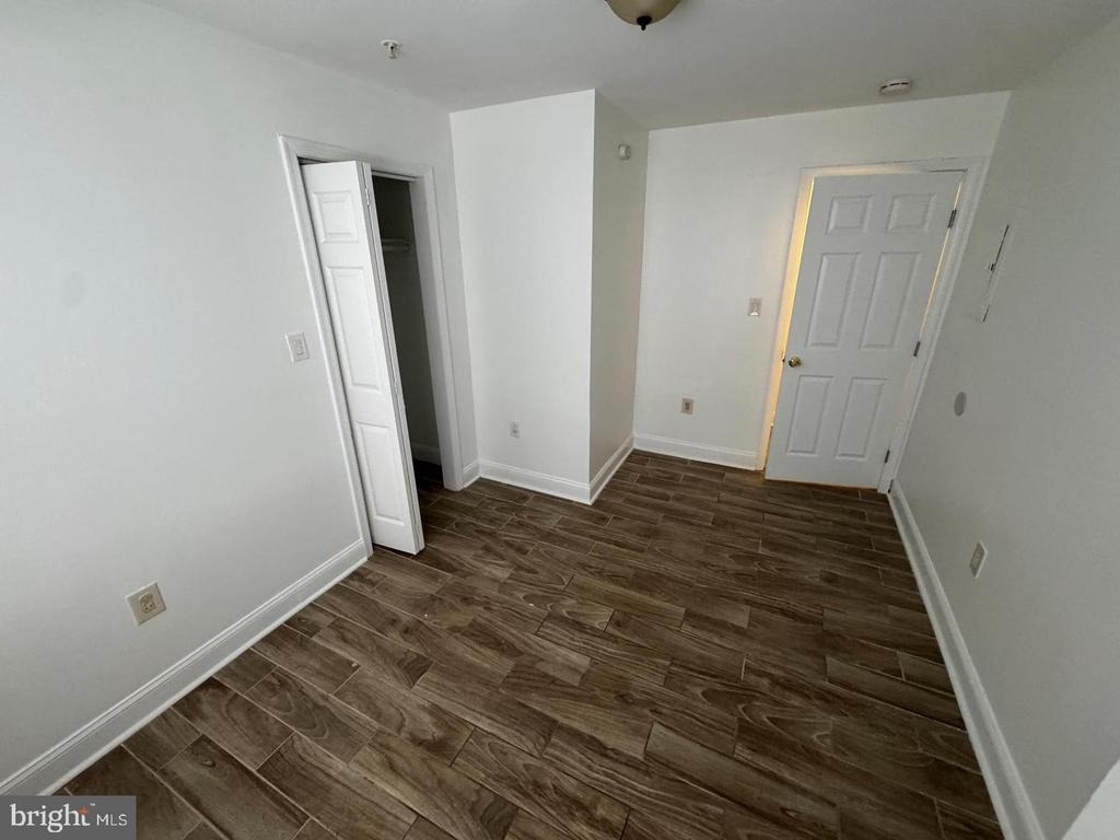 4110 Ames Street Ne - Photo 2