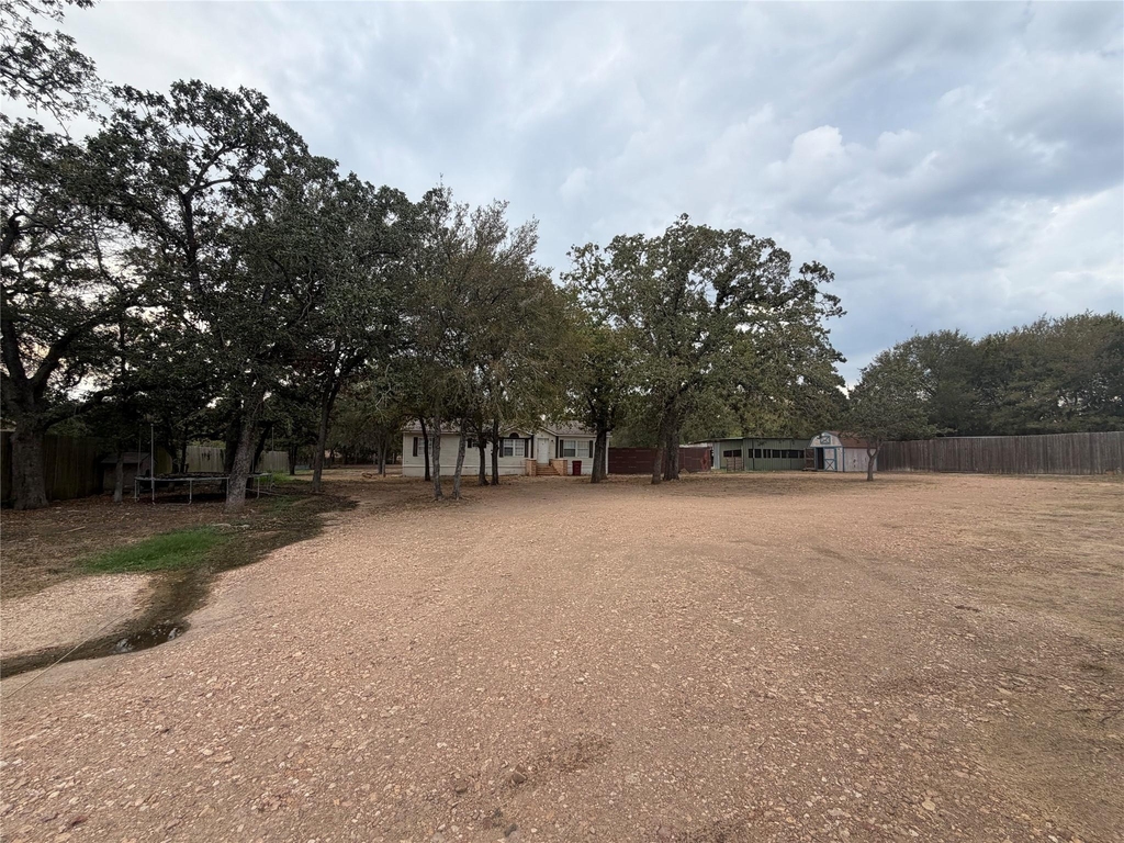 138 Maegan Ln - Photo 0