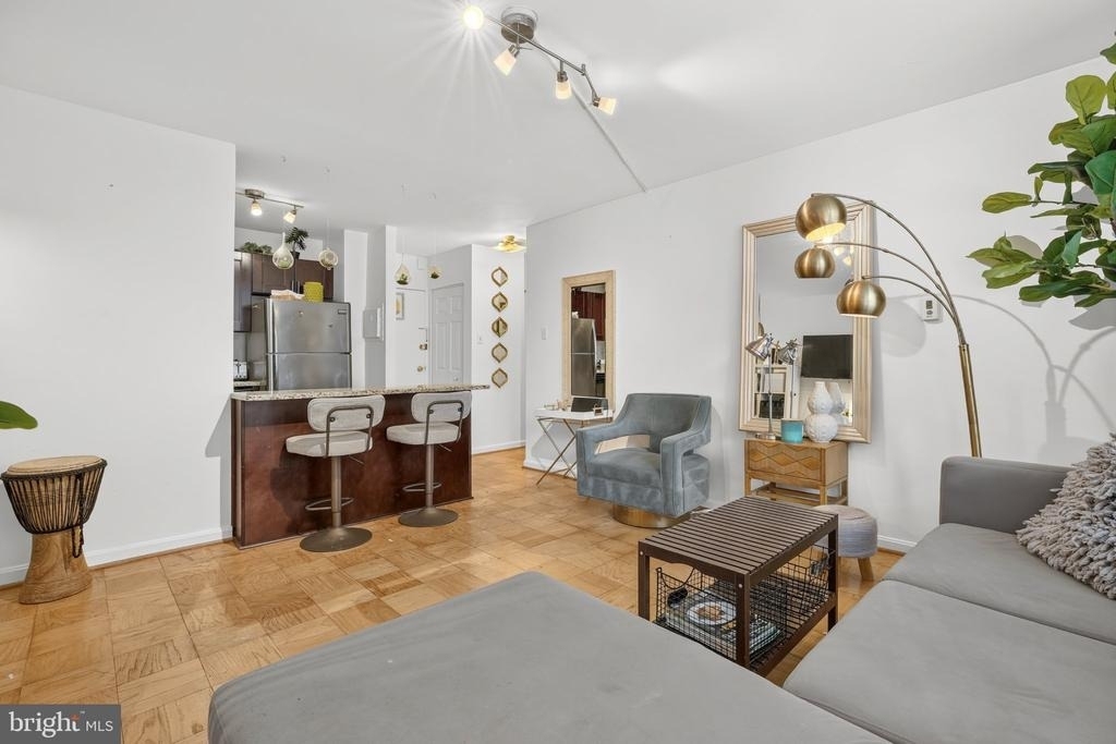 1260 21st Street Nw - Photo 5