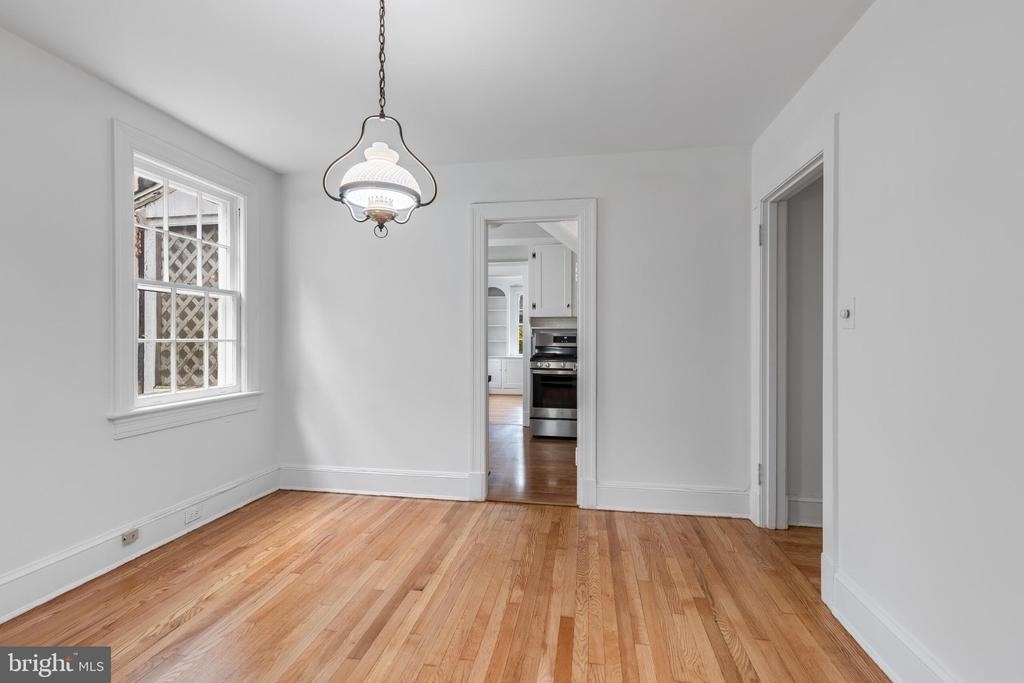4215 Chesapeake Street Nw - Photo 14