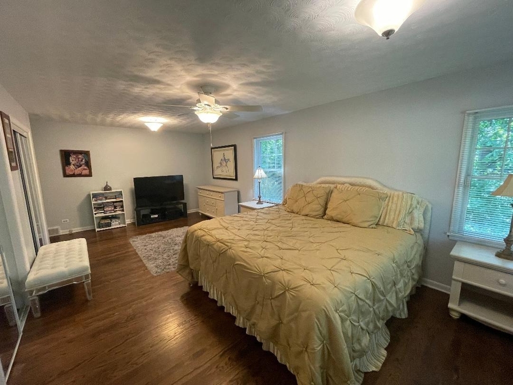 515 E Blodgett Avenue - Photo 26