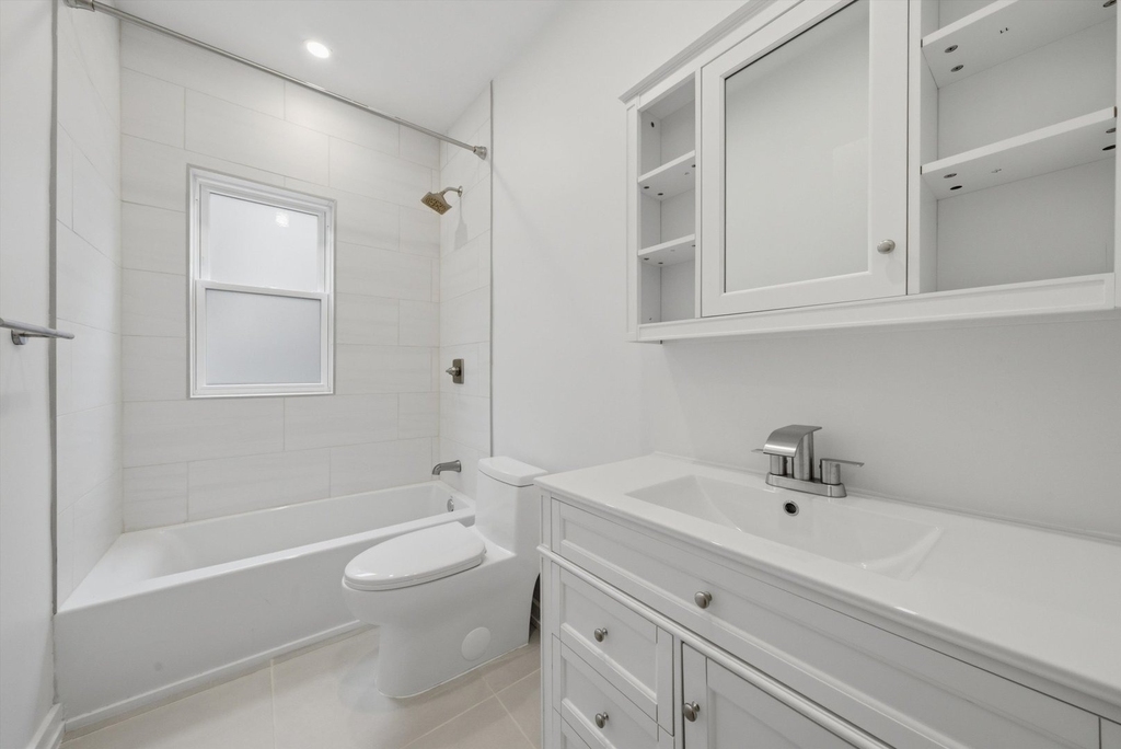 1109 N Kedvale Avenue - Photo 9