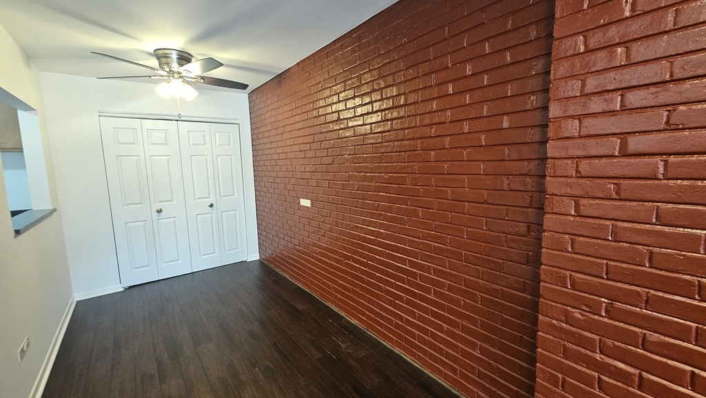 2250 N Lincoln Avenue - Photo 6