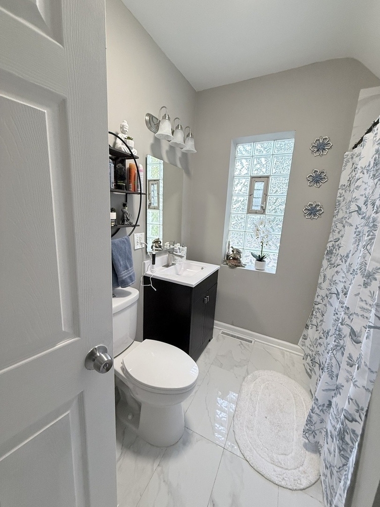 223 W 106th Street - Photo 18