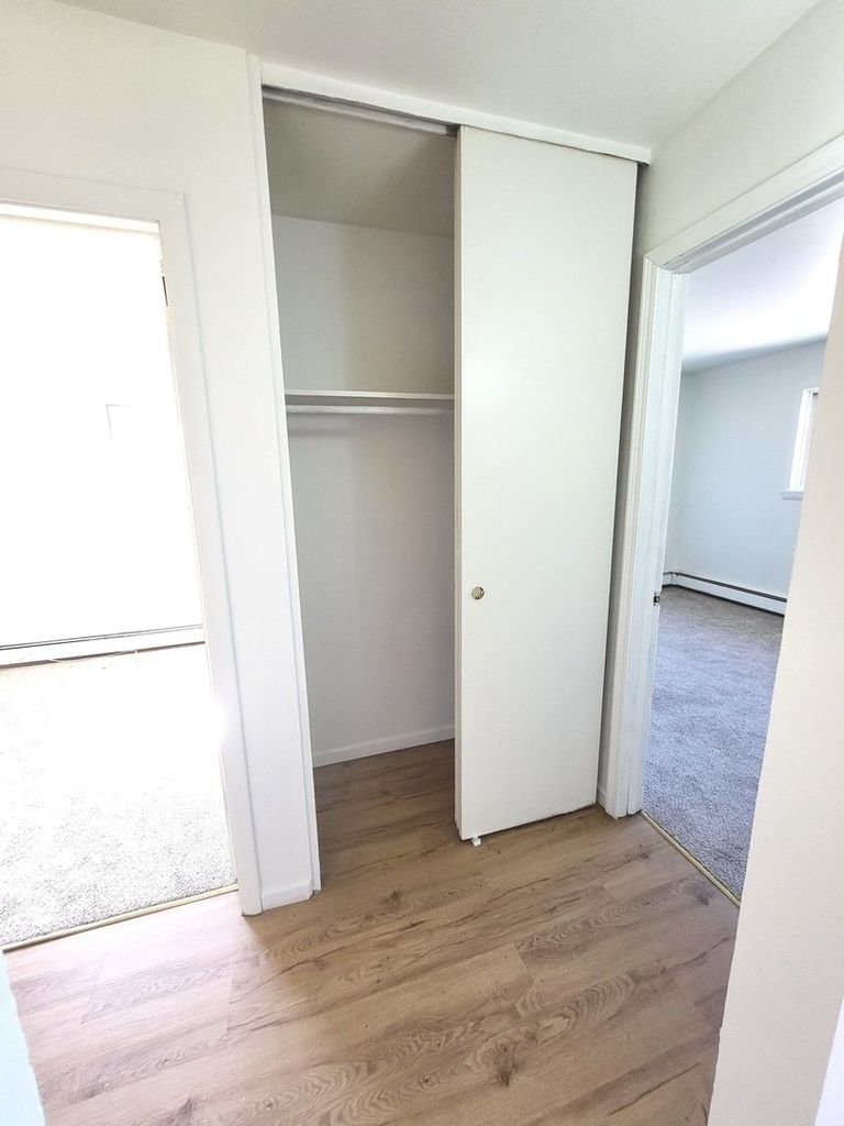 205 Marian Parkway - Photo 10