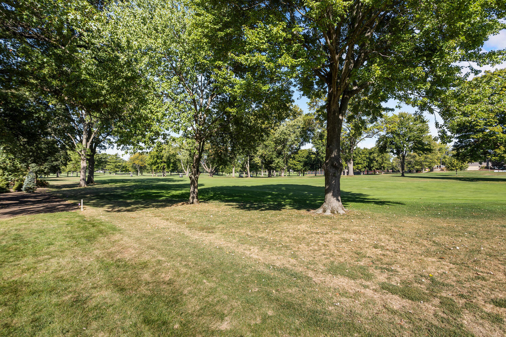 7 Greencroft Drive - Photo 40