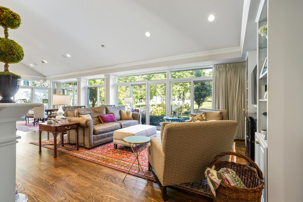 7 Greencroft Drive - Photo 8