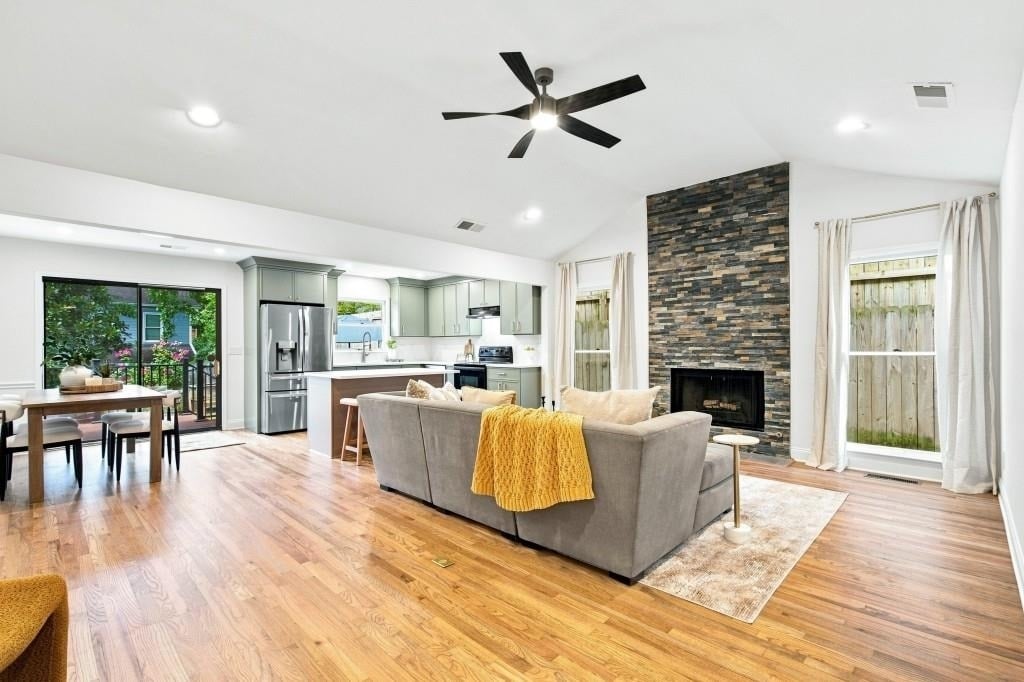 1113 Capital Club Circle Ne - Photo 3