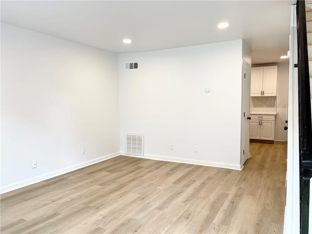 359 Mimosa Drive - Photo 3