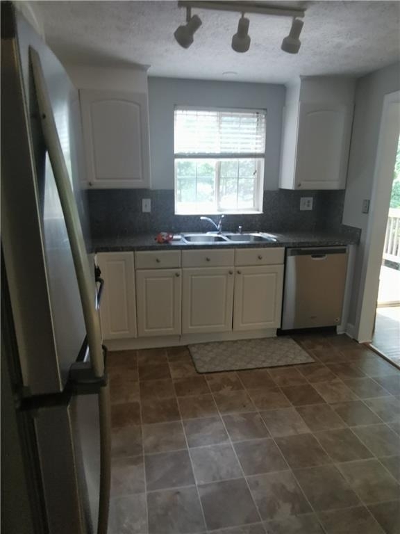 250 Sheringham Drive - Photo 13